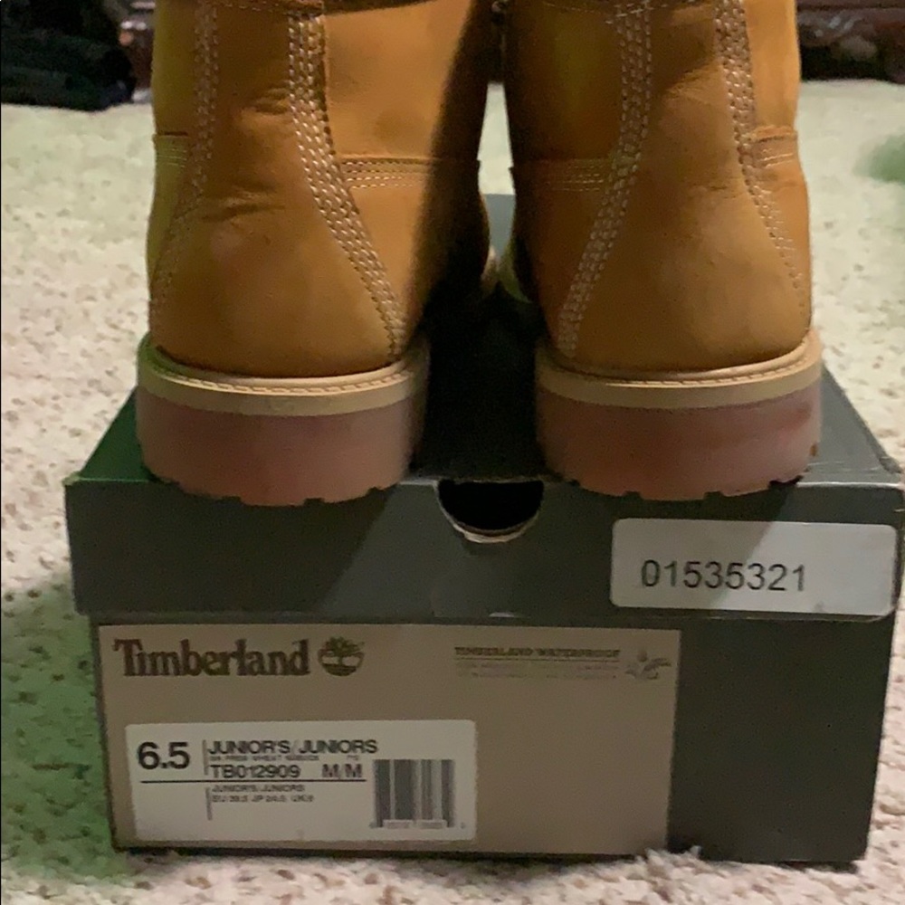 Timberlands - Picture 3 of 3